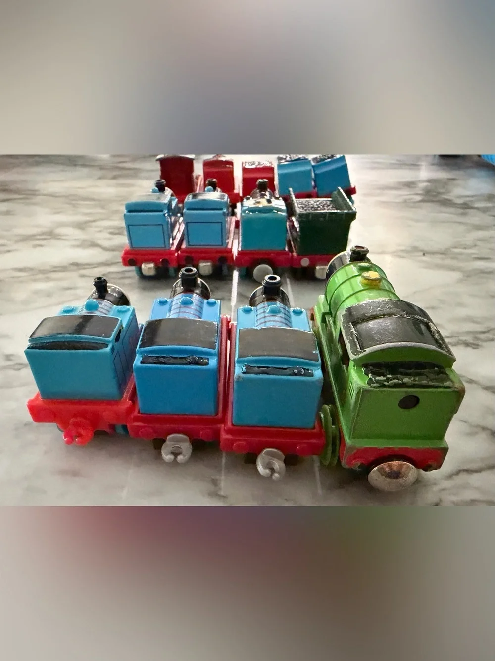 Lot of 13 Thomas & Friends Magnetic & Mini Trains – 8 Magnetic, 5 Mini
